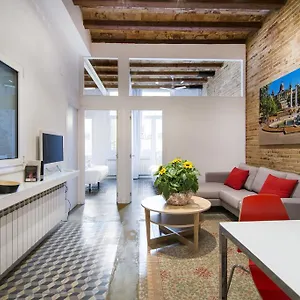 Appartement Happy People Plaza Espana, Barcelona